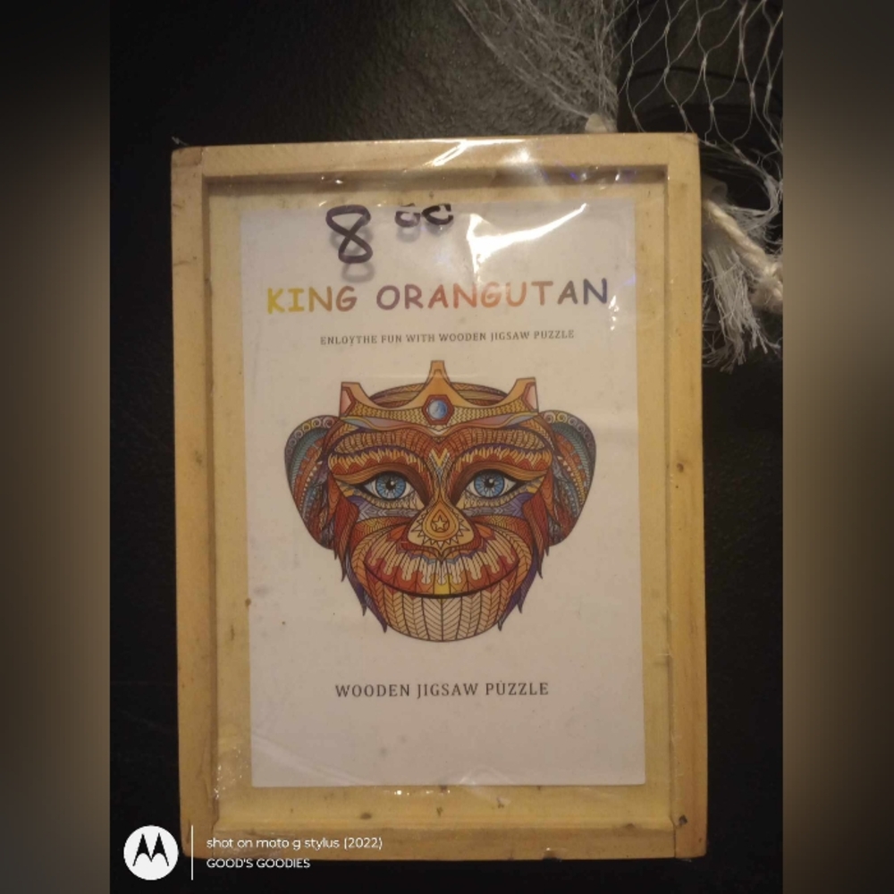 King Orangutan Wooden Jigsaw Puzzle